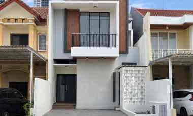 Dijual Rumah Baru Sorrento Pakuwon City Row 5 Mobil SHM 3,7M Nego