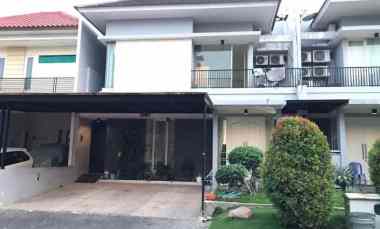Rumah South Emerald Citraland Surabaya Timur Murah LT 180m2