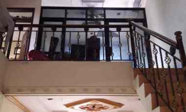 dijual rumah srengseng