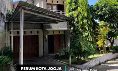Rumah Luas di Perumahan Tegalrejo Kota Jogja 1,5 km ke Stasiun Tugu