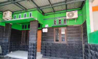 dijual rumah strategis