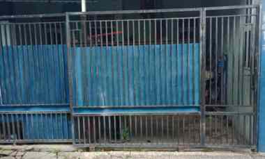 dijual rumah strategis