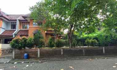 dijual rumah strategis di bali view