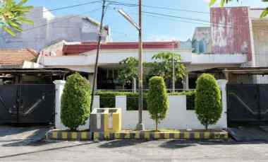 dijual rumah strategis di kertajaya indah