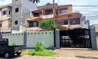 Dijual Rumah Strategis Kota Surabaya