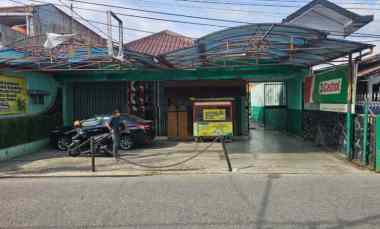 840. Rumah atau Bangunan di Mainroad Sukajadi Bandung Utara