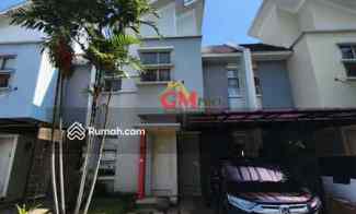 dijual rumah sukajadi residence