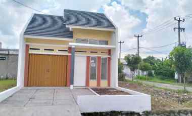 dijual rumah sukajaya