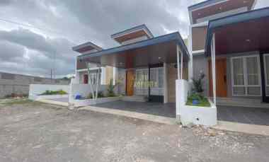 Rumah Murah Design Kontenporer di Ngaglik 8 menit ke Kampus Uii