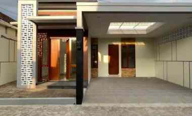 Rumah Baru dekat Pasar Cebongan di Mlati Sleman Yogyakarta