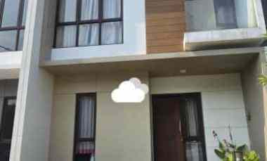 Dijual Cepat Rumah Bagus di Cluster Olive Summarecon Bekasi