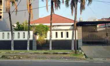 Rumah Bagus 14 X 25 m2 di Sunrise Garden, Kedoya Utara, Jak-Bar