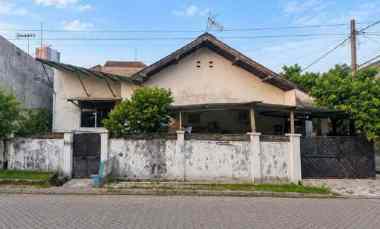 Rumah Sutorejo Selatan Surabaya Timur 12,5x16,6 SHM Hitung Tanah
