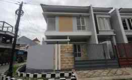 dijual rumah sutorejo timur