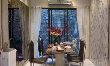 Dijual Rumah Cantik Semi Furnish di Dakota Suvarna Sutera Tangerang