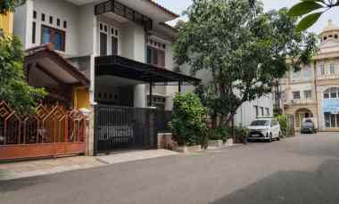 Turun Harga Dijual Cepat Rumah 2 Lantai Galaxy Bekasi K