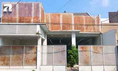 dijual rumah taman galaxy