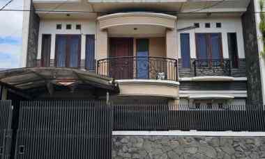 Murah Rumah Mewah 2 Lantai Taman Holis Indah Siap Huni Taman Kopo T