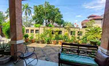 Rumah Dijual di Taman modern