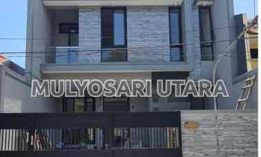 Rumah Minimalis Mulyosari dekat Sutorejo, Pakuwon City, Merr