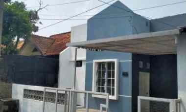 Dijual Rumah Taman Raflesia KiaracondongKota Bdg Security 24jam