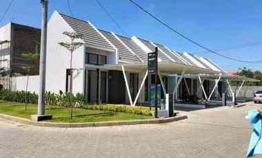 Rumah Bernuansa Villa di Selatan Surabaya. Harga 400 jutaan