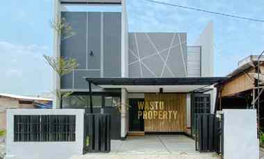 Rumah Modern Pinggir Jalan Utama dekat Candi Prambanan Lpmp Kalasan