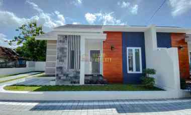 Dijual Rumah 600 Jutaan dekat jl. Raya Jogja-solo di Kalasan Sleman