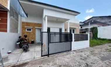 Rumah Cantik 240m dari Ringroad Selatan dekat Umy Kasihan Bantul