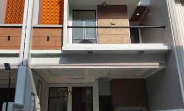 Rumah Dijual di Tanah Baru