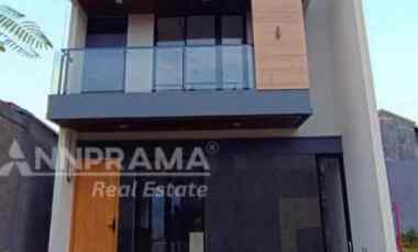 Townhouse Mewah di dalam Perumahan Pelita Air Rangkapan Jaya Baru Depo