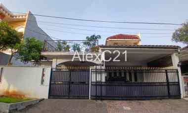 Dijual Rumah di Komplek Tanjung Barat Indah Super Strategis