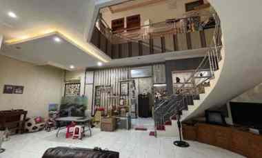 Tanjungsari Baru dekat Sekolah Xin Zhong, Hokky Darmo, Sukomanunggal