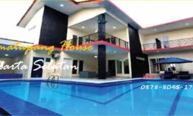 Rumah Mewah Full Furnished dan Pool dekat Gedung Nestle, Pasar Minggu