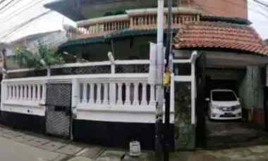 Rumah Kos2an 8 Pintu Jual Murah di Tebet, Jakarta Selatan