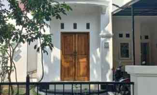 dijual rumah telaga kahuripan