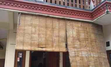 dijual rumah temas