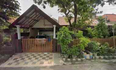 Rumah Lebar 15 Area Tenggilis hanya 300 meter dari Raya Kendangsari