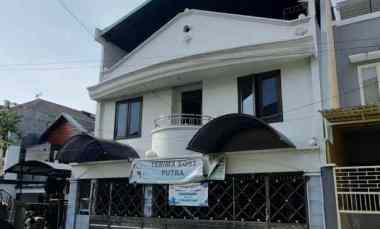 dijual rumah tenggilis mejoyo
