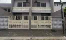 dijual rumah tenggilis mejoyo selatan