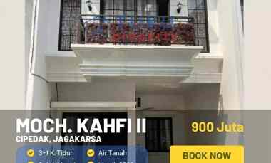 Dijual Rumah Terawat di Cipedak Jagakarsa