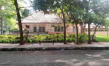 Rumah Belanda Tanah 1315 m2 SHM di Sayap jl. Ir. H. Juanda Dago Bdg