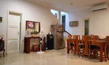 dijual rumah the spring gading serpong