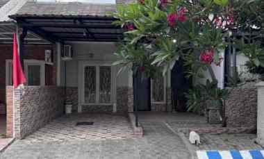 Rumah The Taman Dhika Sidoarjo One Gate System Dilengkapi Cctv