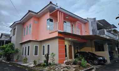 Dijual - Rumah Tinggal jl. R. M. Kahfi 1 Jakarta Selatan