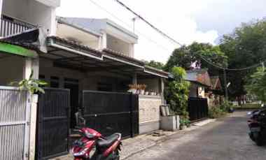 dijual rumah tingkat di gas alam cimanggis depok