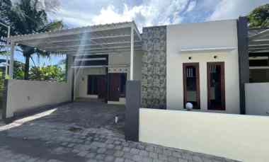 dijual rumah tirtoadi kec mlati