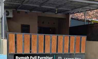 Rumah dalam Ringroad Full Furnished di Tirtonirmolo Yogyakarta