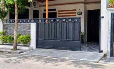 dijual rumah titian kencana bekasi kota