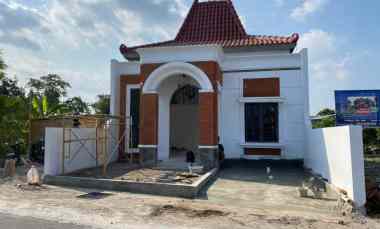 Miliki Rumah Siap Huni Etnik Jawa, di Depan Candi Prambanan